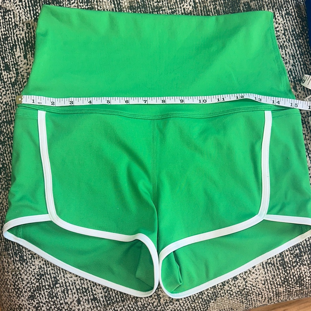 NWOT Free People Green Women's Stretch Mini Shorts Medium